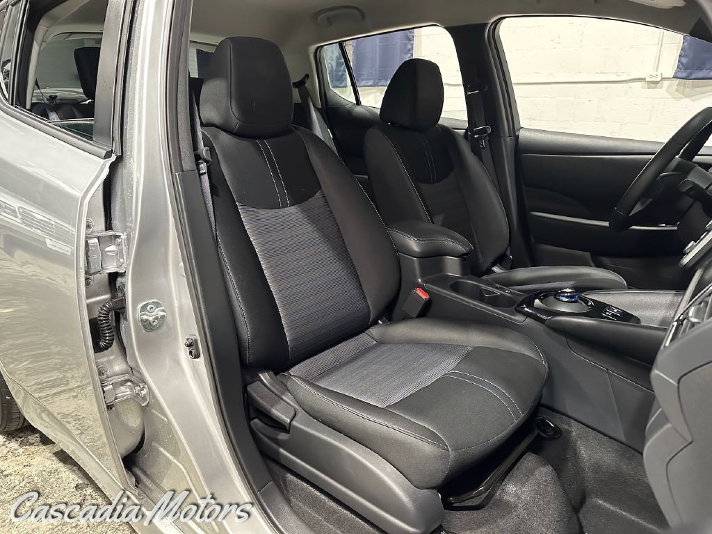 Used 2023 Nissan Leaf SV Plus FWD image 15
