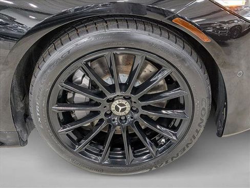 Used 2022 Mercedes-Benz S 500 4MATIC w/ AMG Line Package image 25