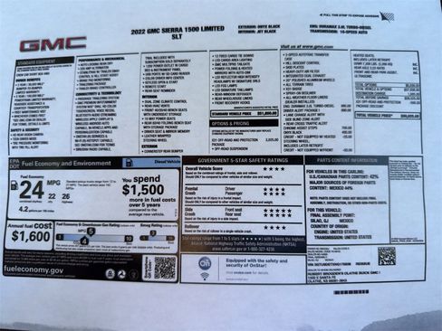 Used 2022 GMC Sierra 1500 SLT image 2