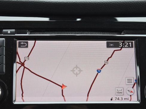 Used 2019 Nissan Rogue SL w/ Premium Package image 5