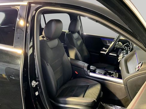 Certified 2023 Mercedes-Benz GLA 250 4MATIC image 8
