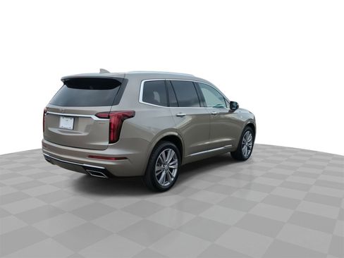 Certified 2023 Cadillac XT6 Premium Luxury image 8