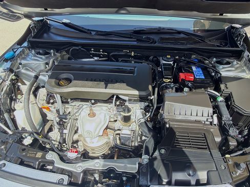 Certified 2025 Honda Civic Sport image 33