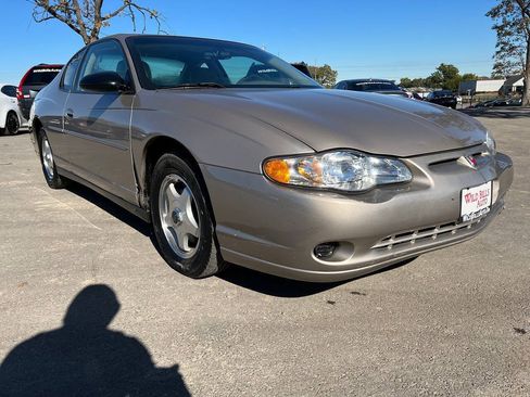 Used 2003 Chevrolet Monte Carlo LS w/ Preferred Equipment Group 1 FWD image 3