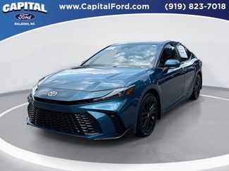 Used 2025 Toyota Camry SE FWD video 1