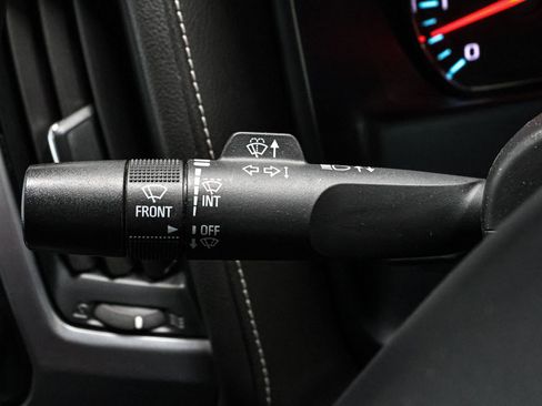 Used 2018 GMC Sierra 1500 SLE image 36