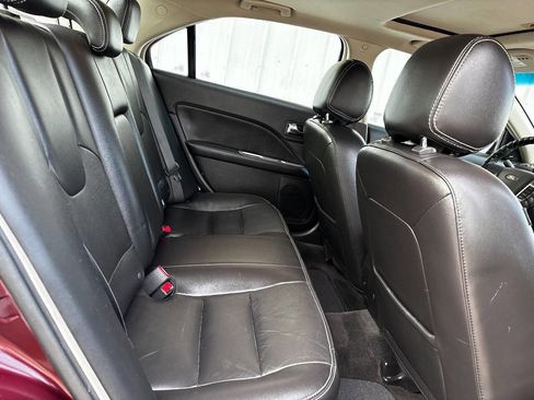 Used 2012 Ford Fusion SEL image 17