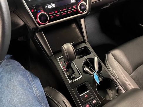 Used 2018 Subaru Outback 3.6R Limited image 28