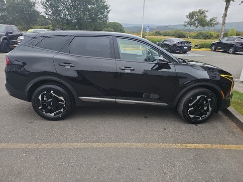 New 2026 Kia Sportage S image 8