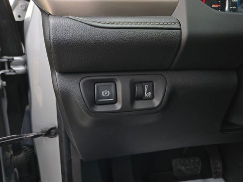 Used 2017 GMC Acadia Denali w/ Technology Package image 14