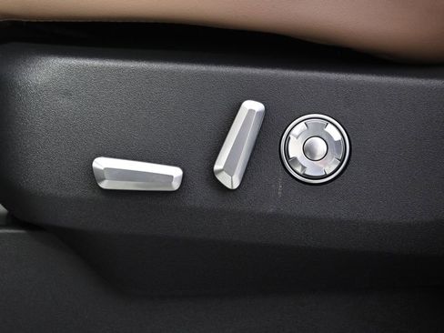 New 2026 Lincoln Navigator L Black Label AWD/4WD image 14