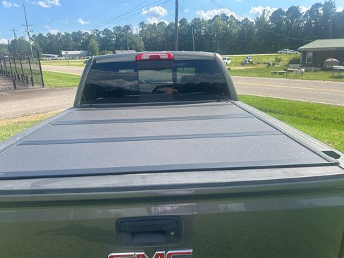 Used 2018 GMC Sierra 1500 Denali AWD/4WD image 11