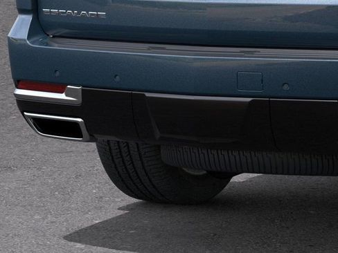 New 2026 Cadillac Escalade Luxury AWD/4WD image 14