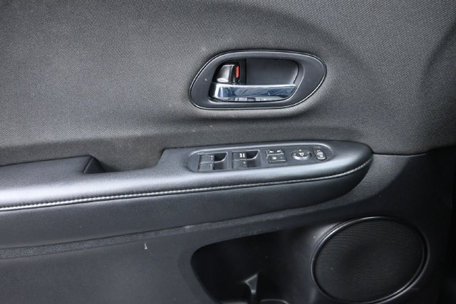 Used 2022 Honda HR-V LX image 25