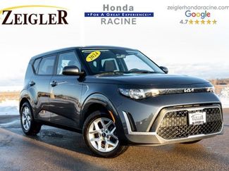 Used 2024 Kia Soul LX w/ Option Group 015 video 1