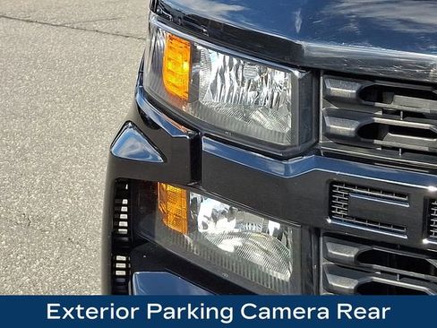 Used 2019 Chevrolet Silverado 1500 Custom Trail Boss w/ Custom Convenience Package image 12