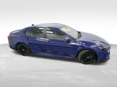 Used 2025 Toyota Camry XSE image 5