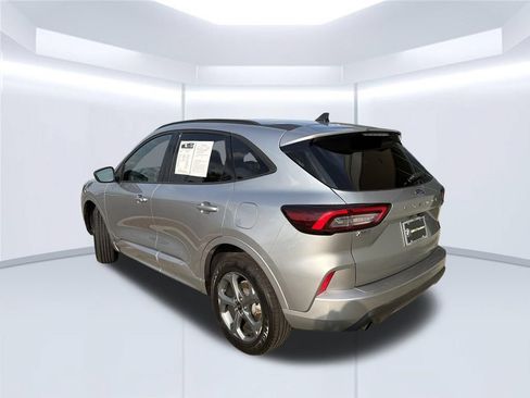 Used 2024 Ford Escape ST-Line AWD/4WD image 3