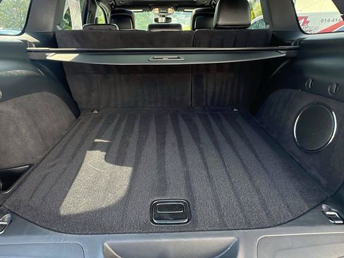 Used 2020 Jeep Grand Cherokee Limited w/ Luxury Group II AWD/4WD image 16