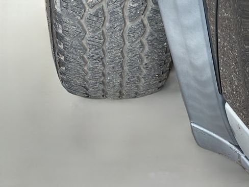 Used 2019 Jeep Cherokee Trailhawk w/ Cold Weather Group AWD/4WD image 41