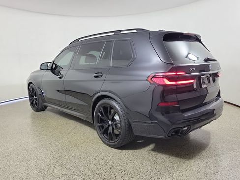 Used 2024 BMW X7 M60i AWD/4WD image 7