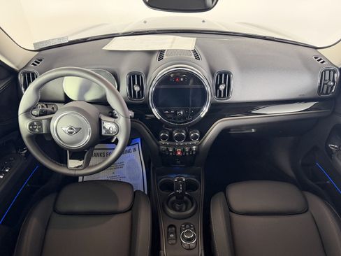 Used 2024 MINI Cooper Countryman S FWD image 18