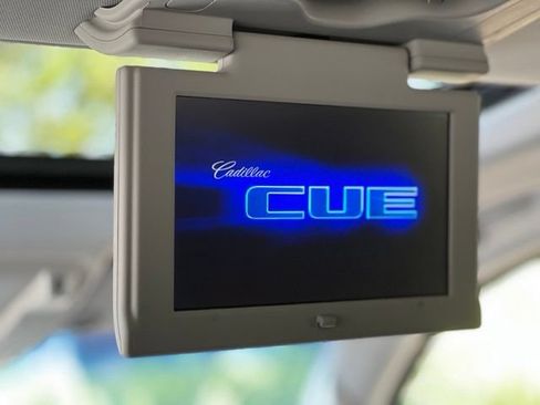 Used 2018 Cadillac Escalade ESV Premium Luxury RWD image 45