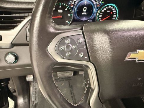 Used 2017 Chevrolet Suburban Premier image 20