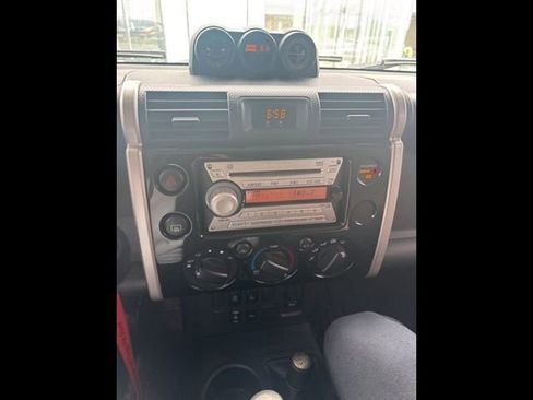 Used 2007 Toyota FJ Cruiser 4WD image 21