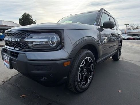 New 2026 Ford Bronco Sport Outer Banks image 9
