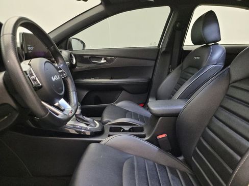 Used 2023 Kia Forte GT-Line w/ GT-Line Premium Package FWD image 17