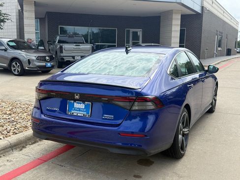 Used 2023 Honda Accord Sport image 5