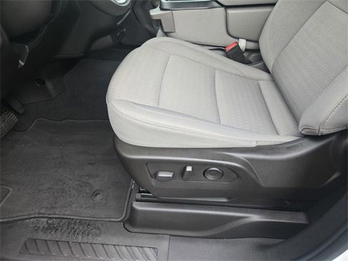 Used 2024 GMC Yukon SLE w/ Max Trailering Package image 23