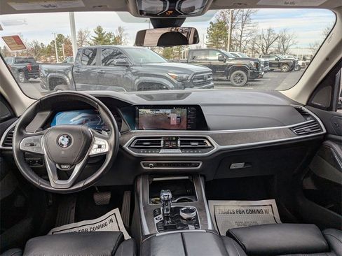 Used 2021 BMW X7 xDrive40i w/ Executive Package image 10