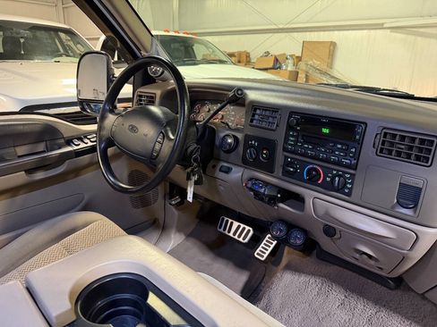 Used 2001 Ford F250 XLT AWD/4WD image 13