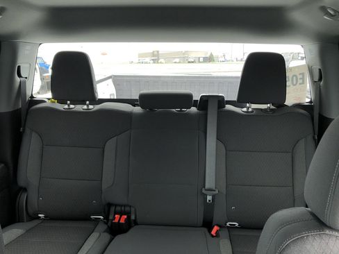 Used 2026 Chevrolet Silverado 1500 Custom image 11