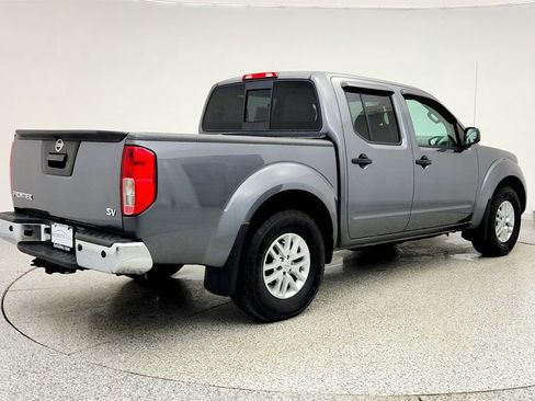 Used 2019 Nissan Frontier SV w/ Value Truck Package image 5