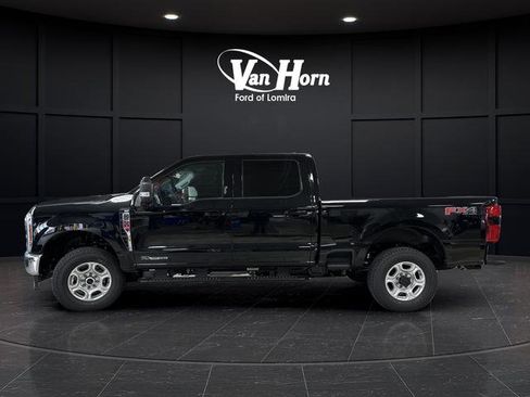 New 2026 Ford F250 XLT w/ XLT Premium Package image 12