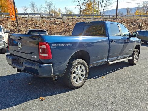 Used 2022 RAM 3500 Big Horn w/ Level C Equiment Group image 9
