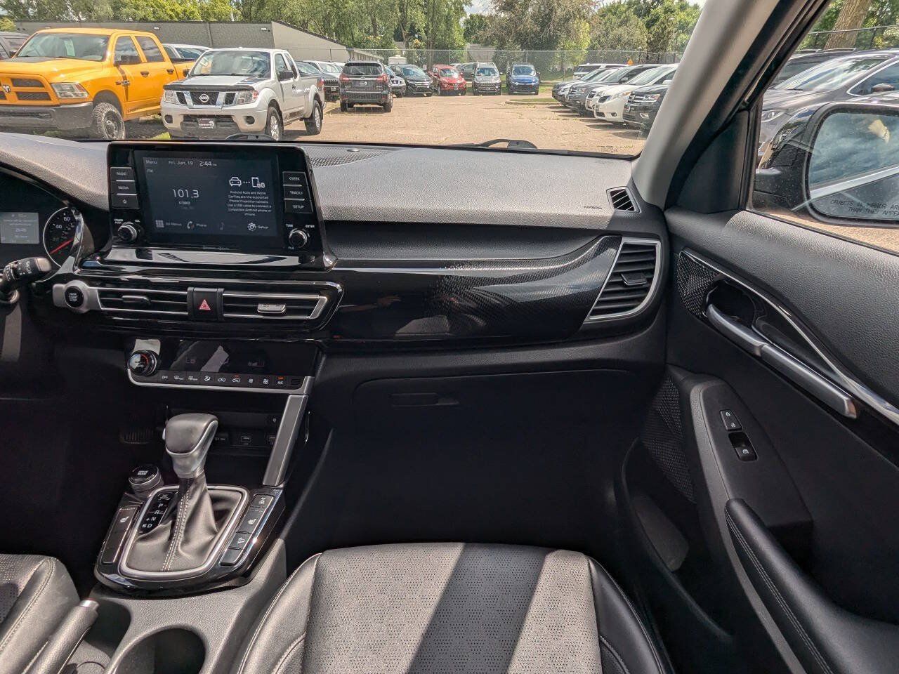 Used 2021 Kia Seltos EX AWD/4WD image 18