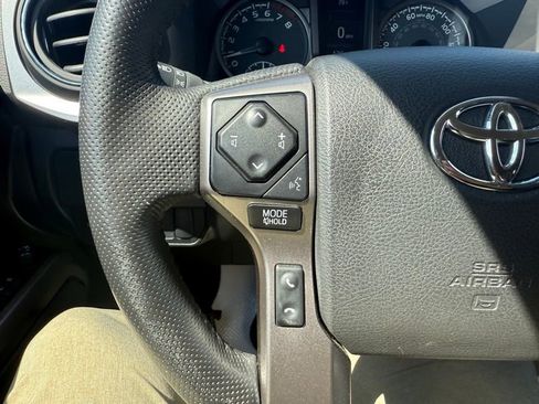 Certified 2023 Toyota Tacoma SR5 AWD/4WD image 19