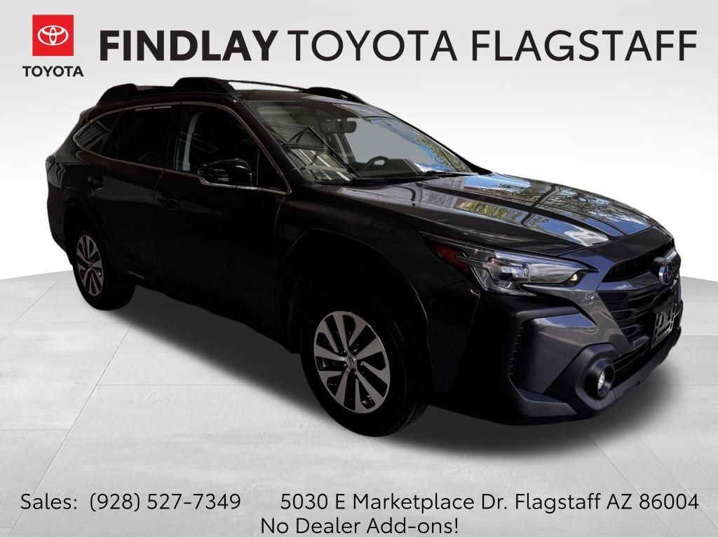 Used 2024 Subaru Outback Premium AWD/4WD image 1