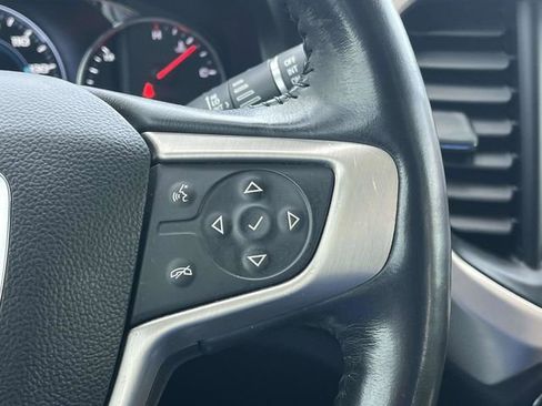 Used 2019 GMC Acadia Denali w/ Technology Package AWD/4WD image 30