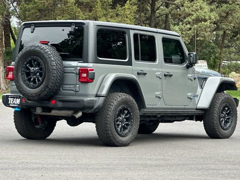 Used 2023 Jeep Wrangler Unlimited Rubicon 4xe AWD/4WD image 4