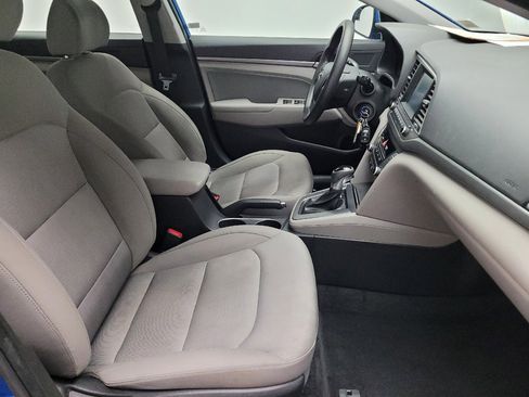 Used 2017 Hyundai Elantra SE image 21