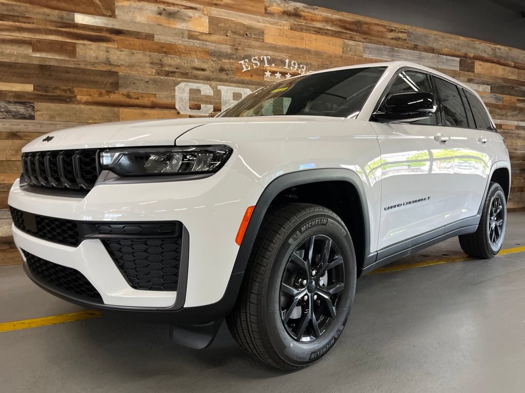 New 2026 Jeep Grand Cherokee Altitude AWD/4WD image 52