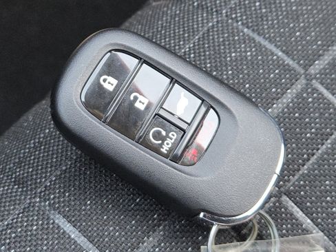 Used 2024 Honda HR-V Sport image 32