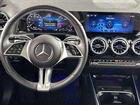 Certified 2026 Mercedes-Benz GLB 250 4MATIC image 18
