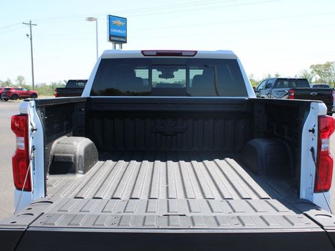 New 2026 Chevrolet Silverado 1500 RST w/ RST All Star Premium Package AWD/4WD image 16