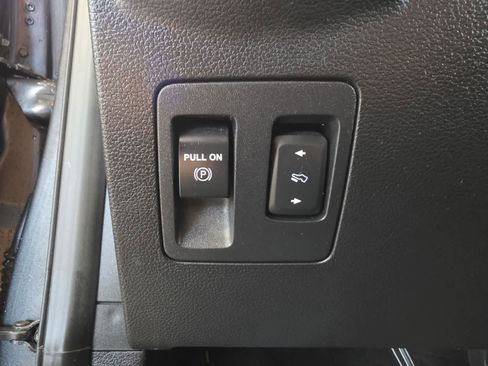 Used 2020 Ford Expedition Max Limited w/ Equipment Group 303A AWD/4WD image 18